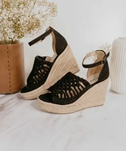 Not Rated Juti Wedges In Black Apparel