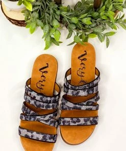 Very G Kalinda Sandal In Black Apparel