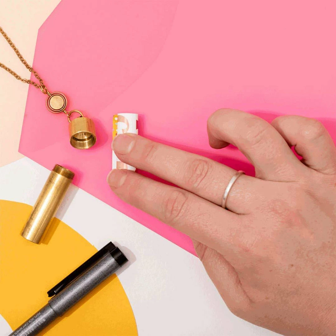 Larissa Loden Jewelry Larissa Loden Time Capsule Necklace Jewelry + Handbags + Accessories 1 Larissa Loden Jewelry Larissa Loden Time Capsule Necklace Jewelry + Handbags + Accessories