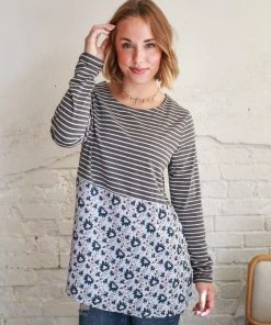 LLove Fontaine Floral Color Block Top (GHG-S)