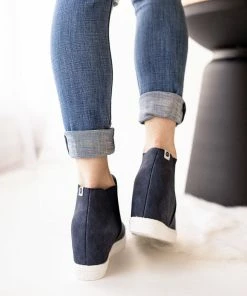 Matisse Lure Wedge In Navy Shoes