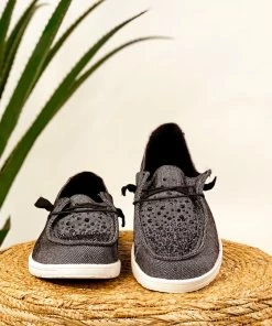 Not Rated Maco Water Drop Sneaker In Black