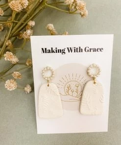 Making With Grace Apparel Pearl Floral Earrings