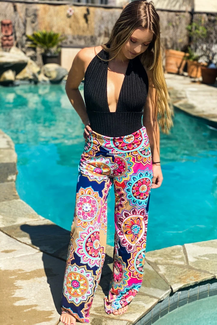 Boutique Simplified Medallion In Bloom Palazzo Pants 1 Boutique Simplified Medallion In Bloom Palazzo Pants