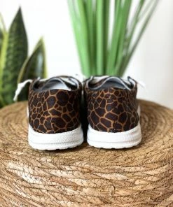 VERY G Gypsy Jazz Melman Sneakers In Chocolate