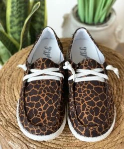 VERY G Gypsy Jazz Melman Sneakers In Chocolate