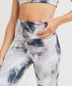 Mono B Apparel White Feather Print Highwaist Leggings 10 Mono B Apparel White Feather Print Highwaist Leggings