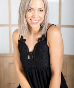 Boutique Simplified Complete Me Tunic - Black 7 Boutique Simplified Complete Me Tunic - Black