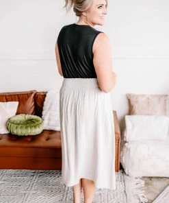 No Ship Drop Ship Fair To Midi Striped Skirt In Oatmeal (GHG-S-L)