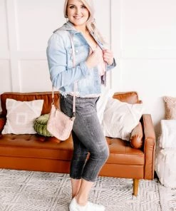 No Ship Drop Ship Feeling A Little Detached Hooded Distressed Denim Jacket (GHG-S-XL)