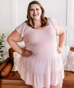 No Ship Drop Ship Flirt With You Dress In Pink & Floral (GHG-S)