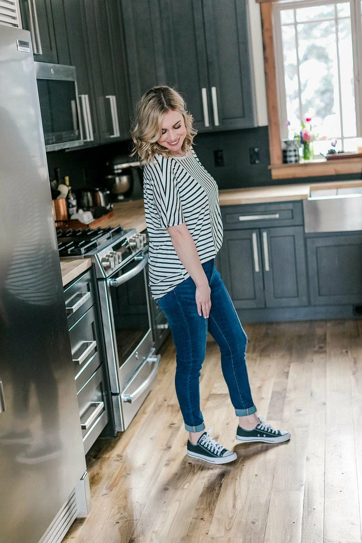 No Ship Drop Ship Hold The Line In Black & Ivory (GHG-S,M,2X) 4 No Ship Drop Ship Hold The Line In Black & Ivory (GHG-S,M,2X)