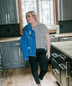 No Ship Drop Ship Hold The Line In Black & Ivory (GHG-S,M,2X) 22 No Ship Drop Ship Hold The Line In Black & Ivory (GHG-S,M,2X)