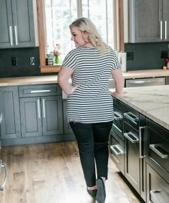 No Ship Drop Ship Hold The Line In Black & Ivory (GHG-S,M,2X) 23 No Ship Drop Ship Hold The Line In Black & Ivory (GHG-S,M,2X)