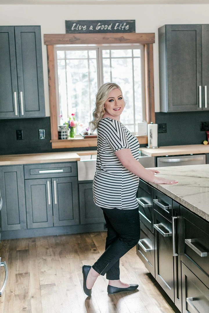 No Ship Drop Ship Hold The Line In Black & Ivory (GHG-S,M,2X) 12 No Ship Drop Ship Hold The Line In Black & Ivory (GHG-S,M,2X)