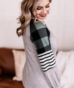 No Ship Drop Ship GHG- Shop Singles Just A Plaid Bit Brushed Top In Green/Black (GHG-S)