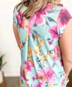 No Ship Drop Ship My Kaleidoscope Top In Mint Floral