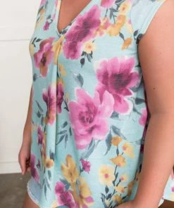 No Ship Drop Ship My Kaleidoscope Top In Mint Floral