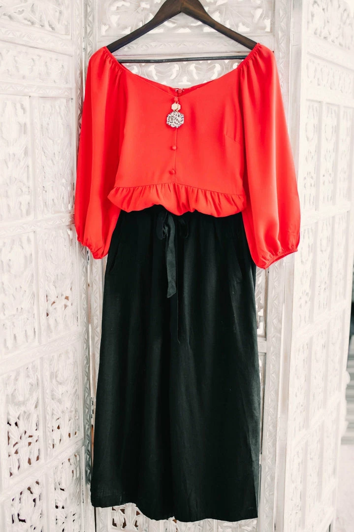 No Ship Drop Ship No Sign Of Stopping Blouse In Red Alert (GHG-S-2XL) 12 No Ship Drop Ship No Sign Of Stopping Blouse In Red Alert (GHG-S-2XL)