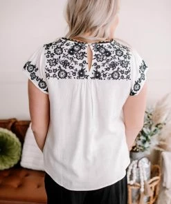 No Ship Drop Ship Sing A Different Tune Embroidered Savannah Jane Top (GHG-M,L)