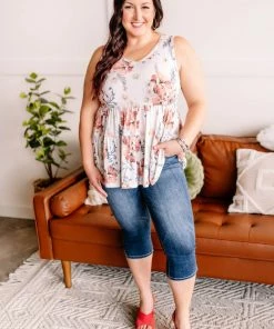 No Ship Drop Ship The Tracks Of My Tiers Sleeveless Top In White Floral (GHG-S) GHG- Shop Singles