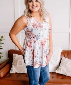 No Ship Drop Ship The Tracks Of My Tiers Sleeveless Top In White Floral (GHG-S) GHG- Shop Singles