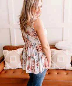 No Ship Drop Ship The Tracks Of My Tiers Sleeveless Top In White Floral (GHG-S) GHG- Shop Singles