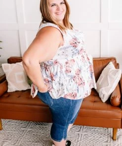 No Ship Drop Ship The Tracks Of My Tiers Sleeveless Top In White Floral (GHG-S) GHG- Shop Singles