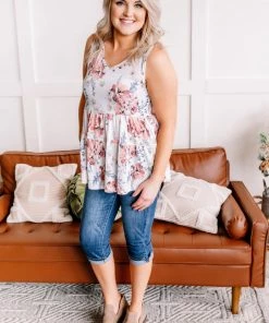 No Ship Drop Ship The Tracks Of My Tiers Sleeveless Top In White Floral (GHG-S) GHG- Shop Singles