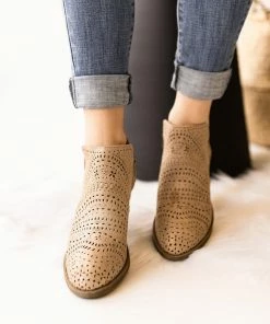 Not Rated Noka Bootie In Gold