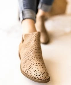 Not Rated Noka Bootie In Gold