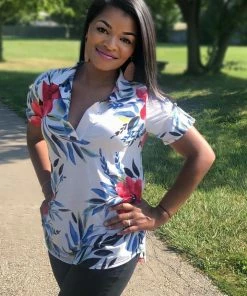 Boutique Simplified Paradise Dreams Mandarin Collar Top