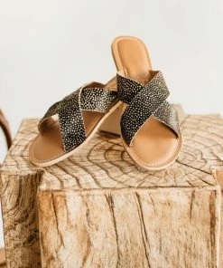 Matisse Pebble Sandal In Black Spot Shoes