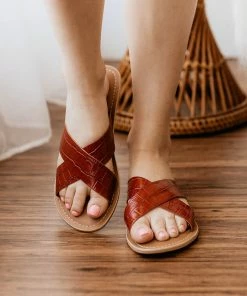 Matisse Pebble Sandal In Red Croc