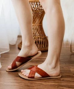 Matisse Pebble Sandal In Red Croc