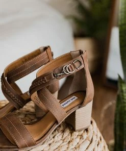 Not Rated Qila Sandal In Tan Apparel
