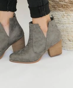 Not Rated Shea Bootie In Grey