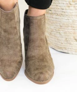 Not Rated Shea Bootie In Tan