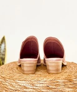 Dolce Vita Shiloh Mule In Blush Suede Apparel