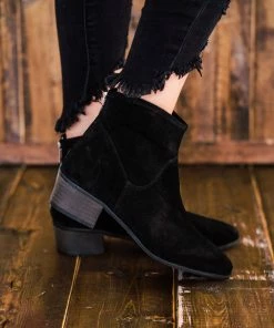 Matisse Slow Down Ankle Boot In Black