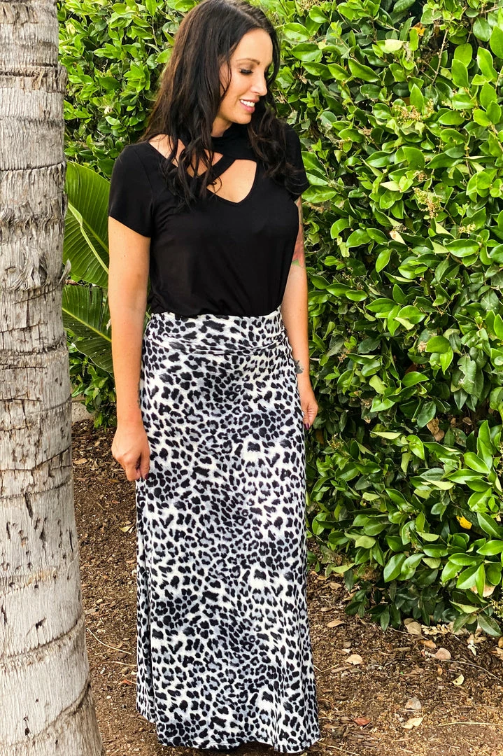 Boutique Simplified Snow Leopard Maxi Skirt 1 Boutique Simplified Snow Leopard Maxi Skirt