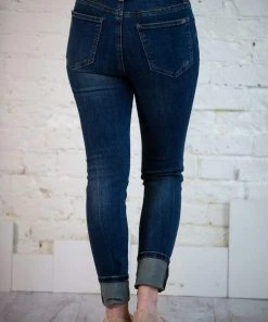 Special A Distressed High Rise Skinny