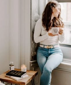 Sweet Water Decor Does This Ring Make Me Look Engaged Campfire Coffee Mug