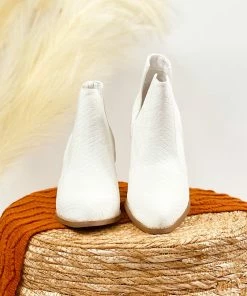 Apparel Not Rated Tarim In White