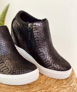 Not Rated Timmibelle Wedge In Black