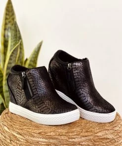 Not Rated Timmibelle Wedge In Black