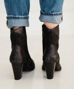Apparel Not Rated Todd Bootie In Black