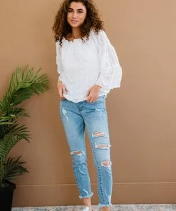 Trendsi Daydreamer Pom-Pom Blouse 20 Trendsi Daydreamer Pom-Pom Blouse