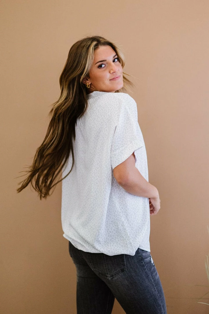 Trendsi Subtly Chic Leopard Print Blouse Apparel 10 Trendsi Subtly Chic Leopard Print Blouse Apparel