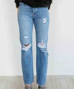 Trendsi Apparel Kancan Now You're Talking Distressed Straight Leg Jeans